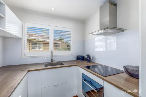 Property photo of 4/7 Clematis Court Marcoola QLD 4564