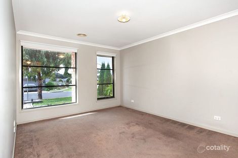 Property photo of 55 Lawson Circuit Lavington NSW 2641