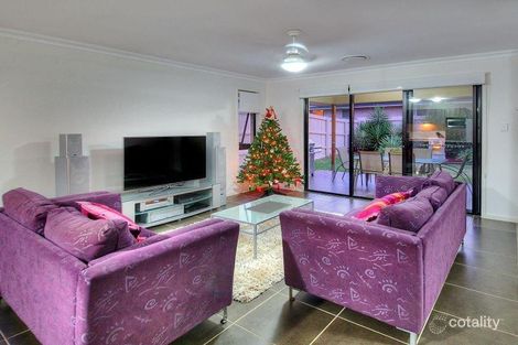 Property photo of 12 Brushwood Circuit Forest Lake QLD 4078