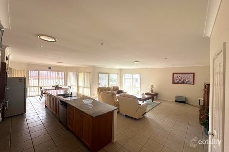 Property photo of 4 Piper Drive Hamlyn Terrace NSW 2259