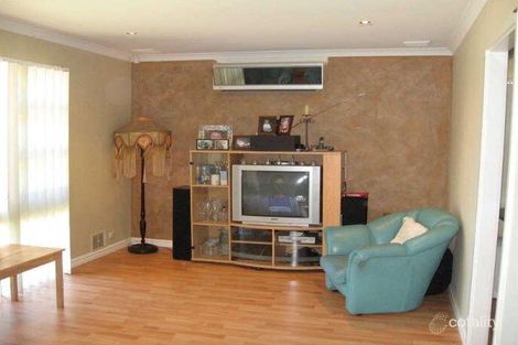Property photo of 8 Brecknock Way Girrawheen WA 6064