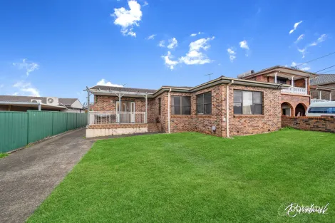 Property photo of 32 Fowler Road Merrylands NSW 2160