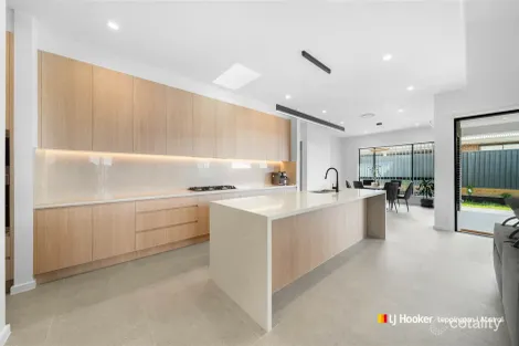 Property photo of 6 Crisp Street Menangle Park NSW 2563