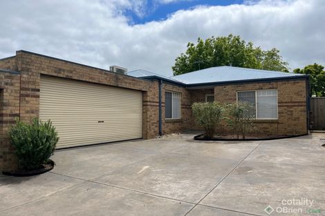 2/7 Lampard Rd, Drouin, VIC 3818