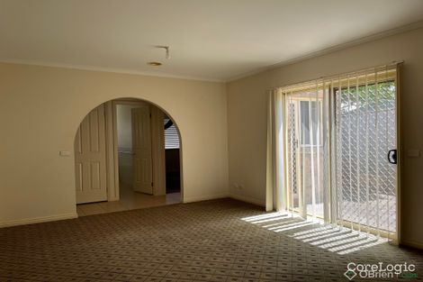 Property photo of 2/7 Lampard Road Drouin VIC 3818