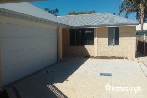Property photo of 8A Herbert Court Brookdale WA 6112