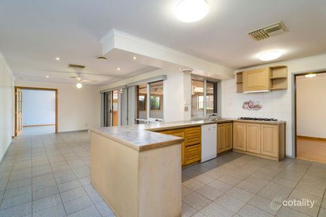 Property photo of 37 Grevillea Crescent Hoppers Crossing VIC 3029