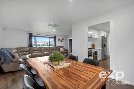 Property photo of 12 Alice Crescent Burton SA 5110