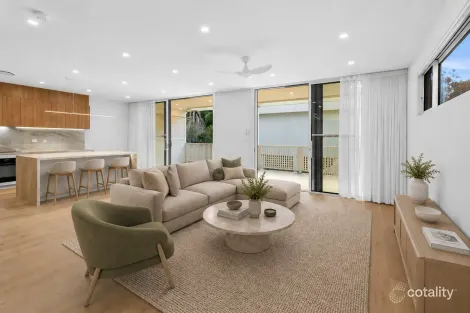 Property photo of 6 Stewart Avenue Curl Curl NSW 2096