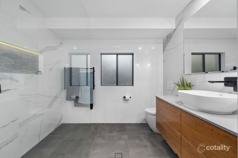 Property photo of 22 Whitian Drive Carrara QLD 4211