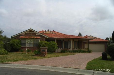 24 Haughton Ct, Wattle Grove, NSW 2173