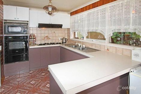 Property photo of 1 Brampton Close Craigieburn VIC 3064