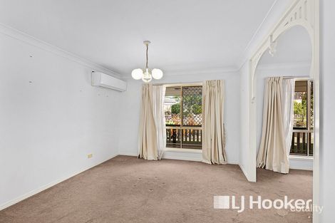 Property photo of 75 Dewsbury Street Middle Park QLD 4074