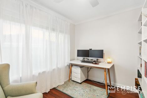 Property photo of 11 Williamson Road Kardinya WA 6163