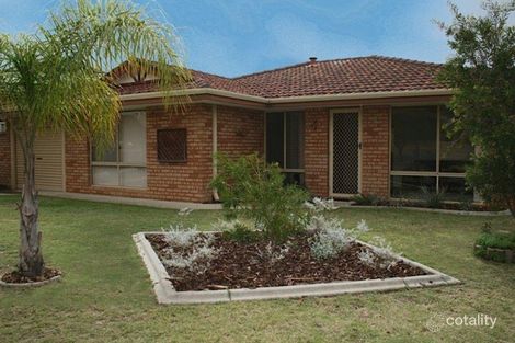 4 Kongal Hts, Leda, WA 6170