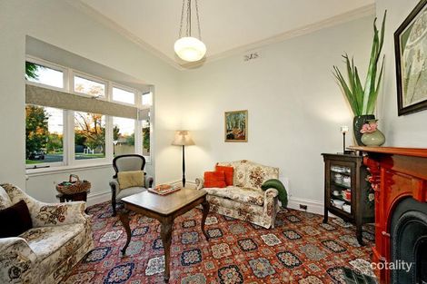 Property photo of 36 Murray Road McKinnon VIC 3204