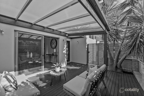 101c Duke St, Scarborough, WA 6019