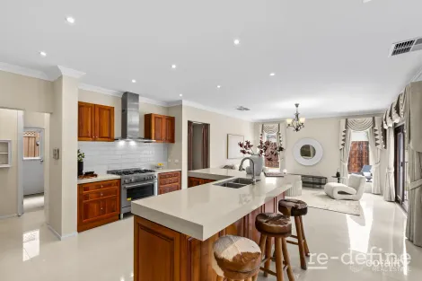 Property photo of 27 Threadneedle Street Attwood VIC 3049