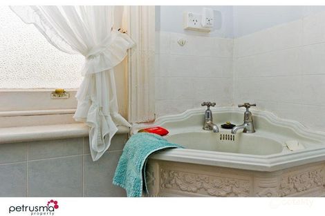 Property photo of 14 Lambert Avenue Sandy Bay TAS 7005