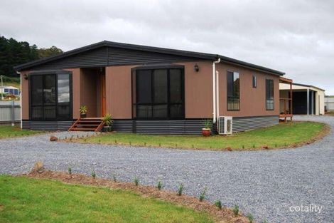 69 William St, Beaconsfield, TAS 7270