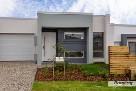 Property photo of 7 Flint Street Yarrabilba QLD 4207