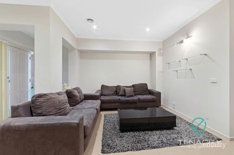 Property photo of 41 Amberlea Circuit Taylors Hill VIC 3037