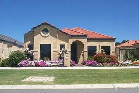 4 St Tropez Vsta, Ellenbrook, WA 6069