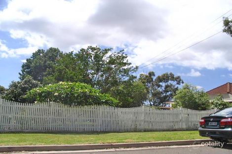 2 Currah Rd, Como, NSW 2226