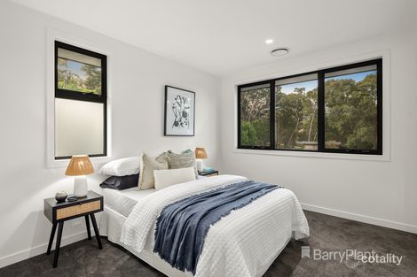 Property photo of 2/15 Grassy Flat Road Diamond Creek VIC 3089