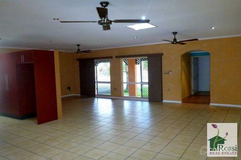 Property photo of 11 Scarborough Close Kewarra Beach QLD 4879