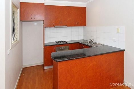 Property photo of 2/102 McMahon Road Reservoir VIC 3073