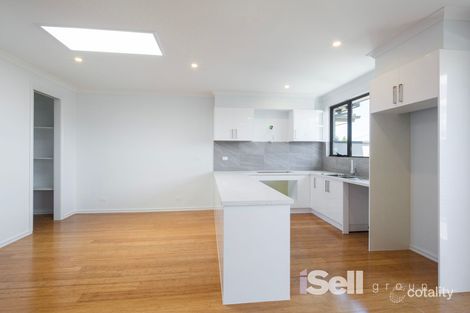 Property photo of 2/5 Union Grove Springvale VIC 3171