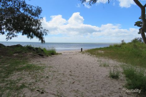 Property photo of 16 Lakes Boulevard Burrum Heads QLD 4659