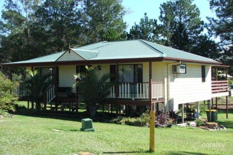 Property photo of 8 Coach House Place Mooloolah Valley QLD 4553