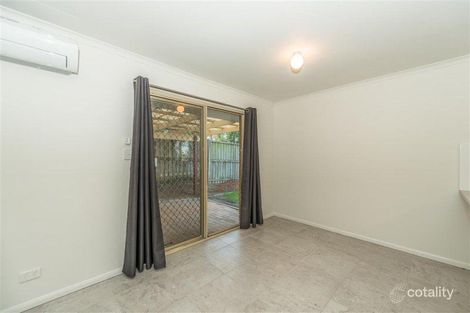 Property photo of 28 Crelga Court Merrimac QLD 4226