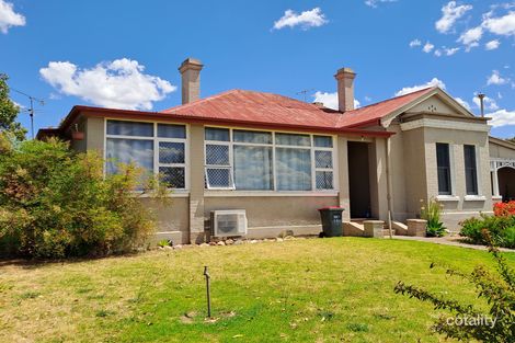 Property photo of 2/2 Spring Street Young NSW 2594