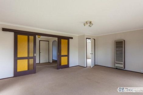 Property photo of 1 Anderson Court Endeavour Hills VIC 3802