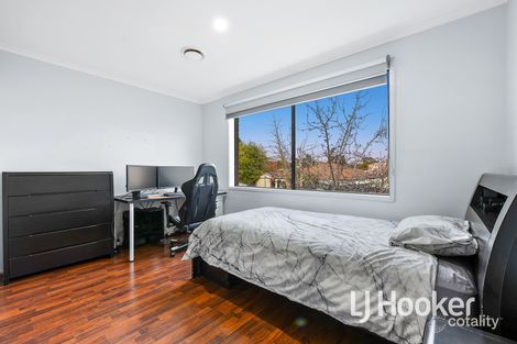 Property photo of 7 Pike Close Narre Warren South VIC 3805