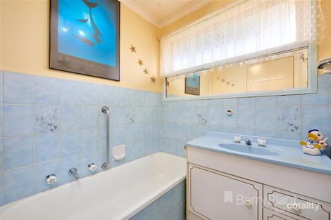 Property photo of 18 Vitis Avenue Noble Park VIC 3174
