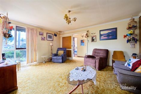 Property photo of 18 Vitis Avenue Noble Park VIC 3174