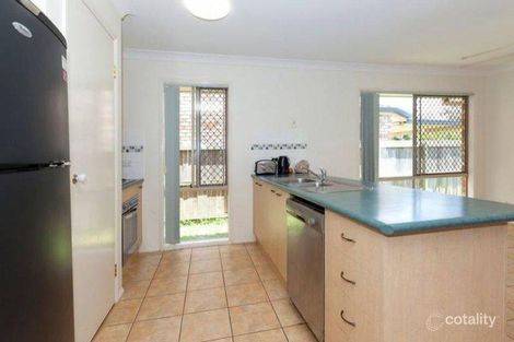 Property photo of 13 Araluen Place Carindale QLD 4152