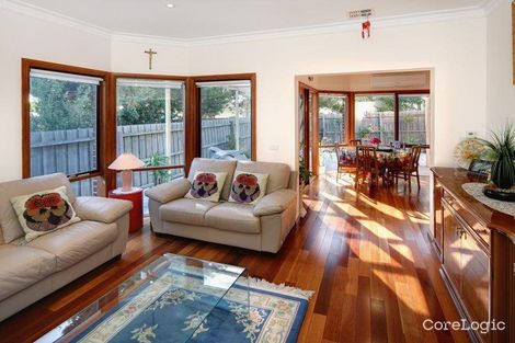 Property photo of 2/26 Montpellier Road Burwood VIC 3125