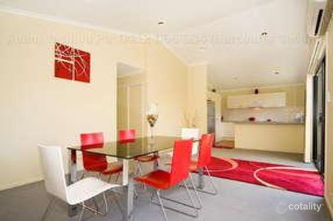 Property photo of 13 Birkenhead Crescent Forest Lake QLD 4078
