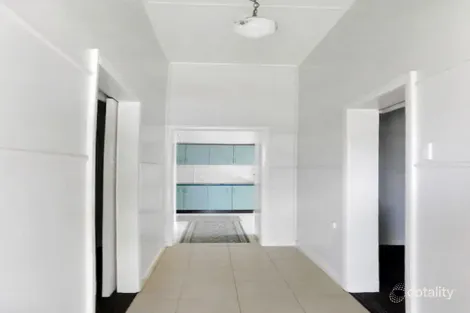 Property photo of 31 Maitland Street Narrabri NSW 2390