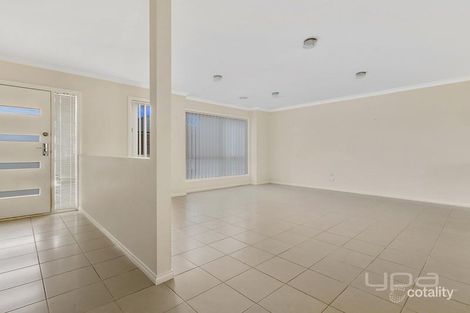 Property photo of 3/37 Lomandra Bowl Harkness VIC 3337