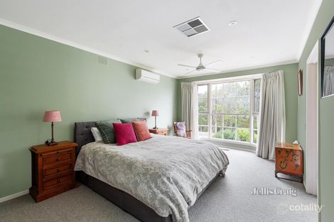 Property photo of 34 Nyora Road Eltham VIC 3095