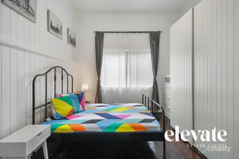 Property photo of 3 Deighton Road Dutton Park QLD 4102