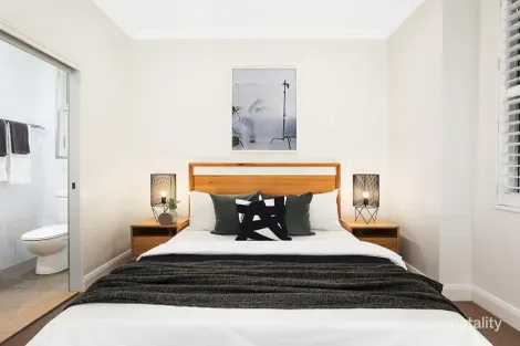 Property photo of 69 Kingston Road Camperdown NSW 2050