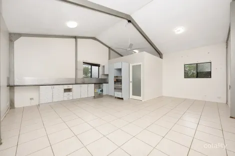 Property photo of 31 Blue Mountain Drive Bluewater Park QLD 4818