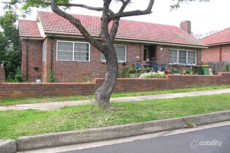 11 Nolan Cres, Westmead, NSW 2145